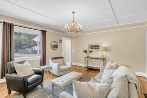 Smart TV, books - Prime Downtown GVL 3BD Home w/ Fenced Yard & Free Parking (Greenville)