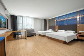 Superior Room, Lanai | Free WiFi - Stay at Guilin Downtown (Guilin)