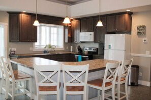 Fridge, microwave, oven, stovetop - FLX Retreats Conesus Condos-APTS A-D (Geneseo)
