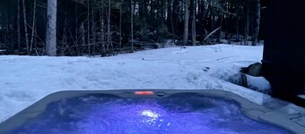 Tall Pines Retreat
Escape to our charming chalet tucked away in the forest..