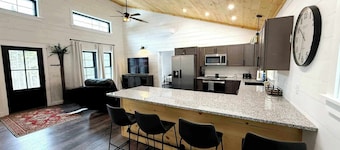 Tall Pines Retreat
Escape to our charming chalet tucked away in the forest..