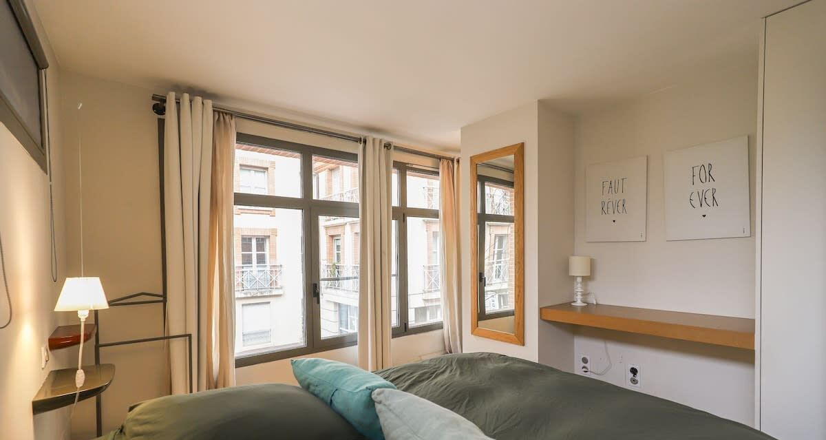 3 chambres, fer et planche à repasser, Wi-Fi, draps fournis