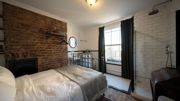 Camera doppia, 1 letto matrimoniale, non fumatori, bagno privato | Ferro/asse da stiro, Wi-Fi gratuito