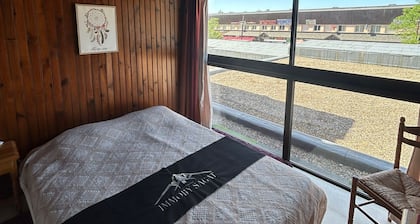 Cozy apartment for 6 in the heart of Super Besse