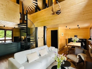 TV, fireplace - Modern chalet with fireplace and pets welcome near Gérardmer (Sapois)