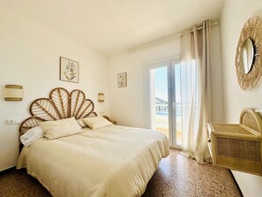 2 bedrooms - EL SOL. Tu hogar junto al mar – Apartamento cómodo para 5 personas en Roses. (Roses)