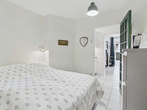 2 bedrooms, free WiFi
