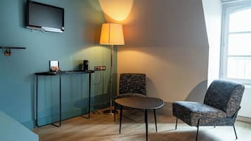 Nhà Duplex, bếp nhỏ | Khu phòng khách