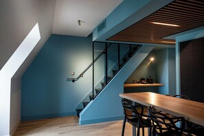 Maisonette, Kochnische, Meerblick | Wohnbereich