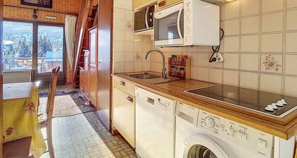 Cozy duplex in La Clusaz, 6 people, with balcony, wifi and parking