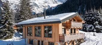 Luxury Ski In Ski Out 4 Bed Chalet at Grands Montets, Argentiere