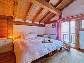 6 bedrooms, WiFi - Luxury chalet for 12, sauna, fireplace and parking in Saint-Martin-de-Belleville (Saint-Martin-de-Belleville)