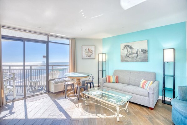 Téléviseur connecté, livres, chaßne audio