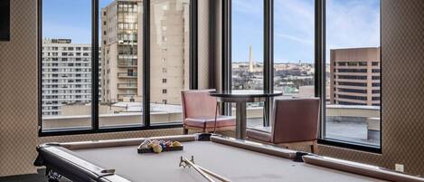 Spielezimmer