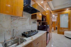 Studio | Coin cuisine privé | Réfrigérateur, bouilloire électrique