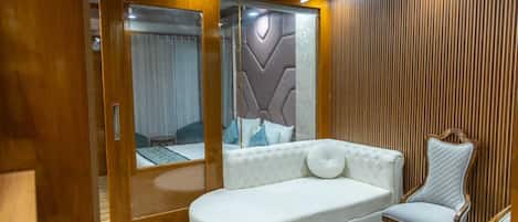 Studio | Living area | 32-inch LCD TV with digital channels