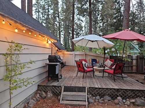 Charming Cabin-Easy Access to Skiing-Walk to Beach