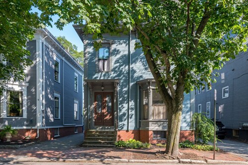 Huge Historic Downtown Townhome