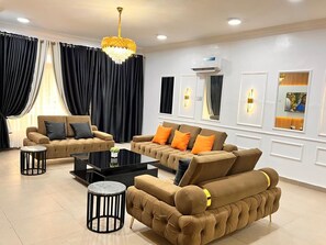 Living area - Service Apartment Hub (Lagos)