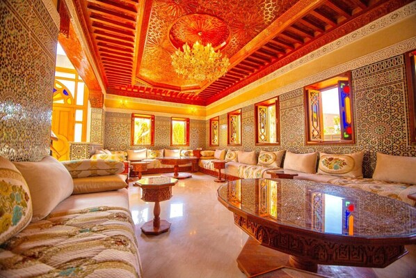 Interior - Villa Marrakech sur golf piscine cuisinière menu (Marrakech)