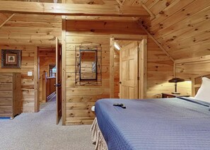 4 soverom, wi-fi (inkludert) og sengetøy