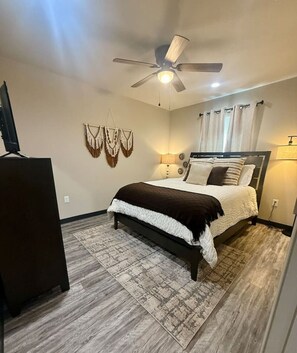 2 bedrooms, desk, iron/ironing board, free WiFi - Home Sweet Stay Apartment (Portales)