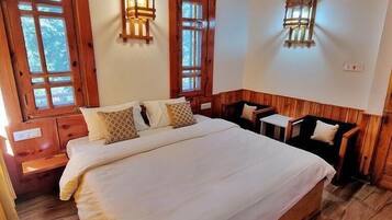 Deluxe Room | Free WiFi