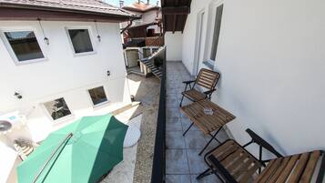 Family House, Balcony | Teres/patio
