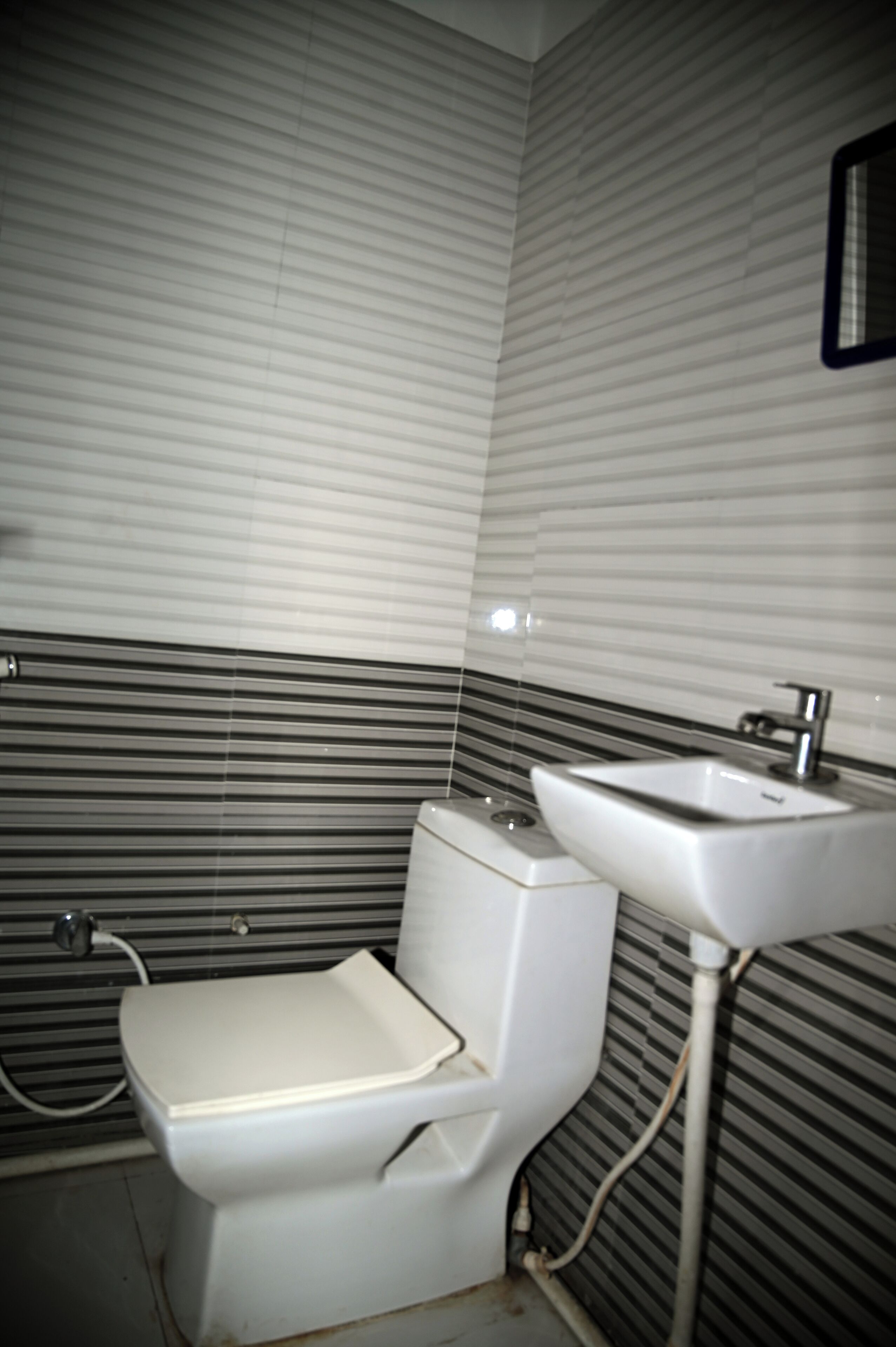 Firemannsrom – familie, flere senger, balkong | Bad | Dusj, håndklær, såpe og sjampo