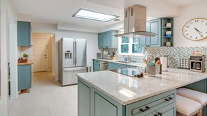 Unclassified image, 2 of 26, button - Near Golf Course: Hilton Head Home w/ Private Pool (Hilton Head Island)
