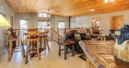 Mountain Retreat in Flagstaffs Kachina Village!