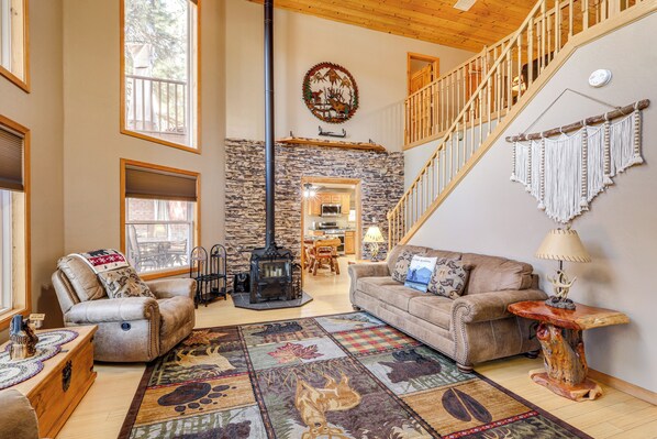 House (2 Bedrooms) | Interior