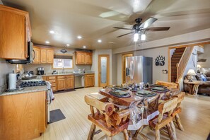 House (2 Bedrooms) | Interior