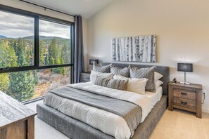 Apartment (3 Bedrooms) | Interior - Near Hiking & Biking: Winter Park Mtn-view Haven! (Winter Park)