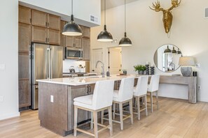 Apartment (3 Bedrooms) | Interior - 3 Mi to Winter Park Resort: Mtn-view Haven! (Winter Park)