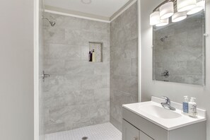 House (3 Bedrooms) | Interior - 6 Mi to The Masters: Updated Home w/ Yard! (Augusta)