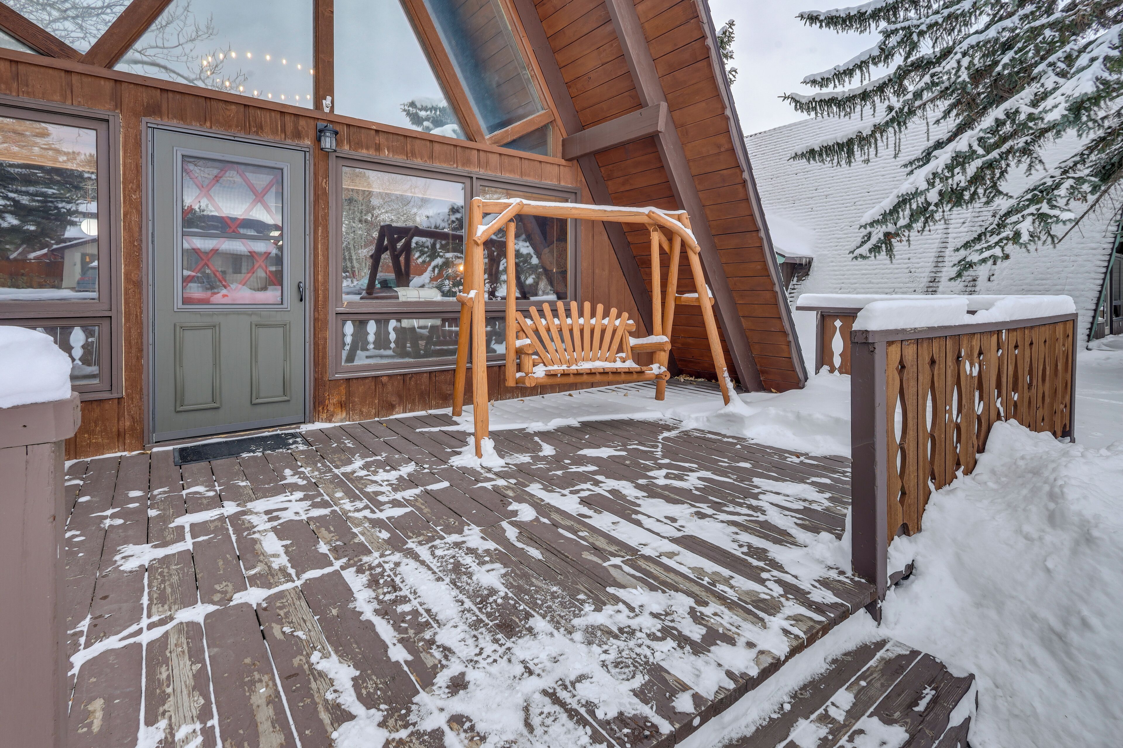 House (2 Bedrooms) | Interior