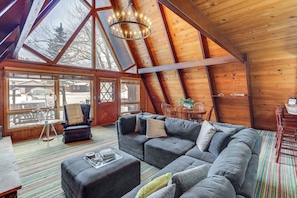 Nhà (2 Bedrooms) | Nội thất