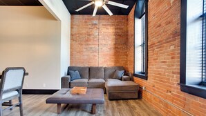 Apartment (0 Bedroom) | Interior - Custom-designed Studio Across From Washington Park (Quincy)