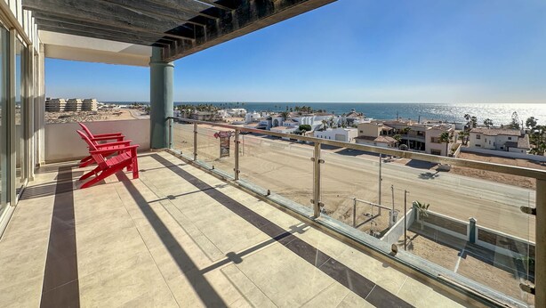House - Poolside Family Retreat 2BR Condo (Puerto Peñasco)