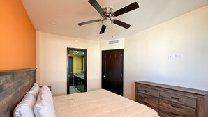 House - Poolside Family Retreat 2BR Condo (Puerto Peñasco)