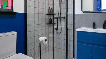 1 habitación y acceso a internet