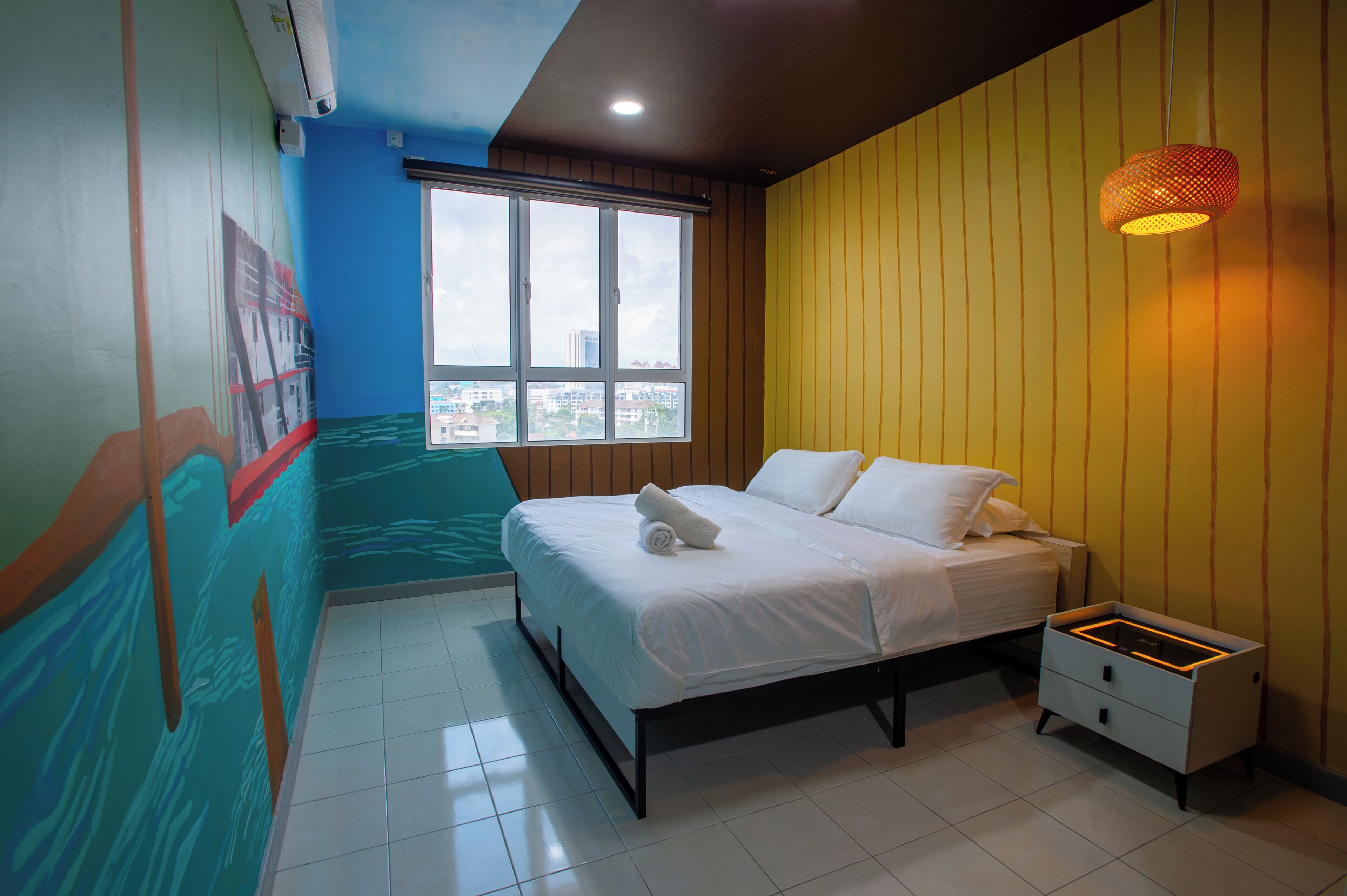 3 室のベッドルーム、アイロン / アイロン台、WiFi、ベッドシーツ