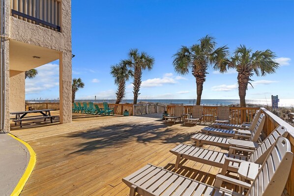 Condo, 2 Bedrooms | Outdoor dining