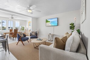 House, 2 Bedrooms | Living area | Smart TV - 21591 Waterfront Duplex With Pool And Spa 2 Bedroom Home (Fort Myers Beach)