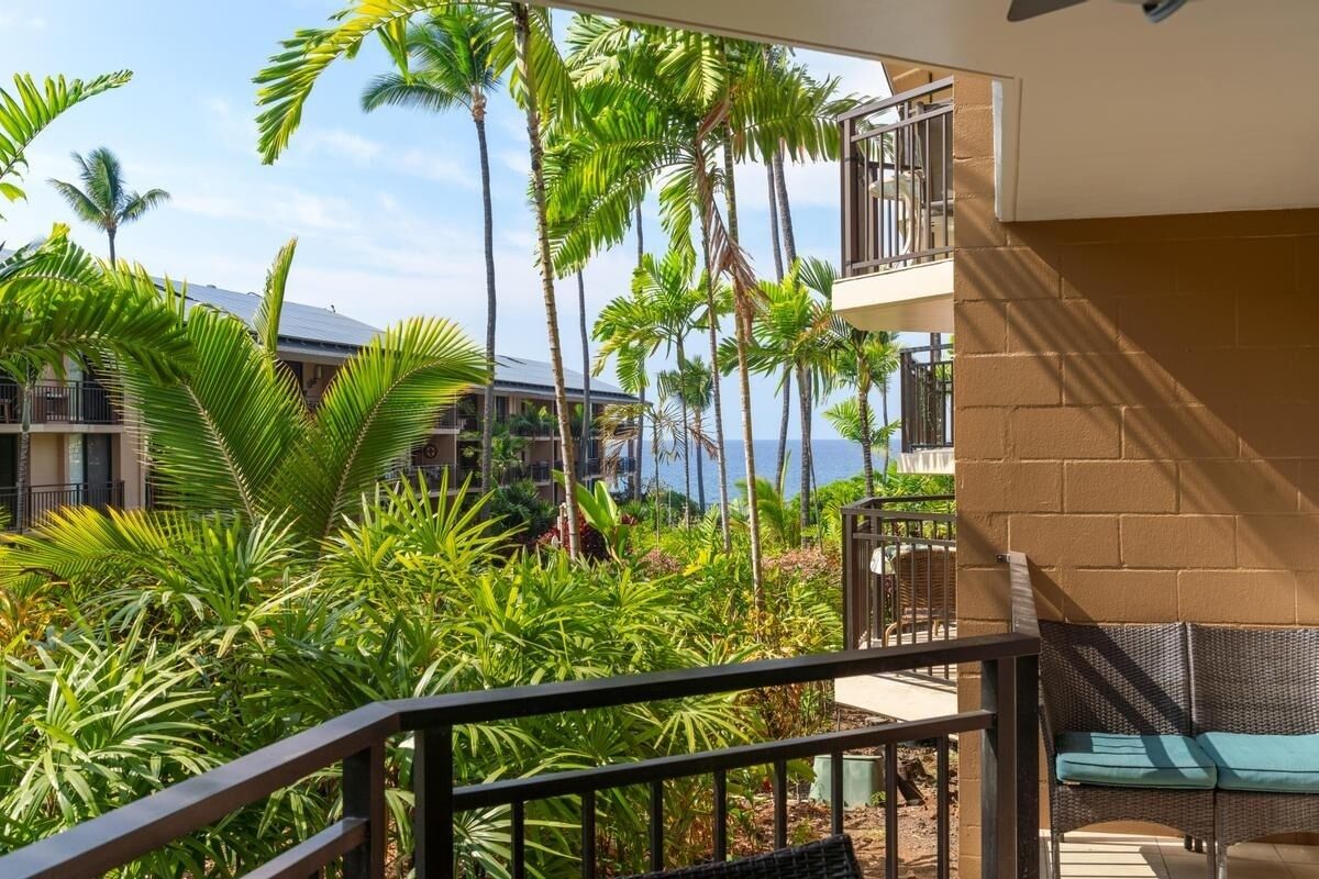 Condo, 1 Bedroom | Property grounds