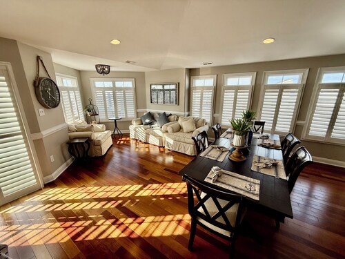 3 Bed 2 Bath top Floor Condo with Ocean Views Steps to the beach