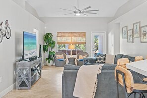 Smart TV, videojuegos, reproductor de DVD