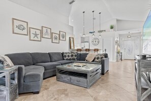 Smart TV, videojuegos, reproductor de DVD