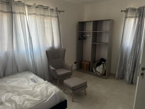 Apartment, 2 Bedrooms, Smoking, Balcony - Apartment Building in Salagi (Salagi)